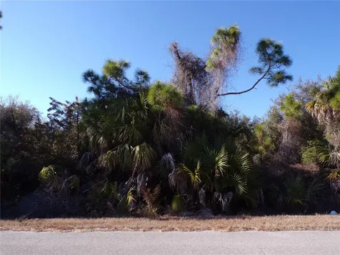Casco Circle North Port FL 34288