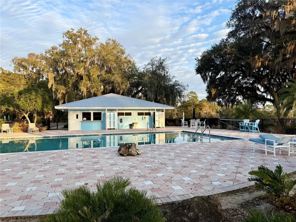 SW 205th Circle Dunnellon FL 34431