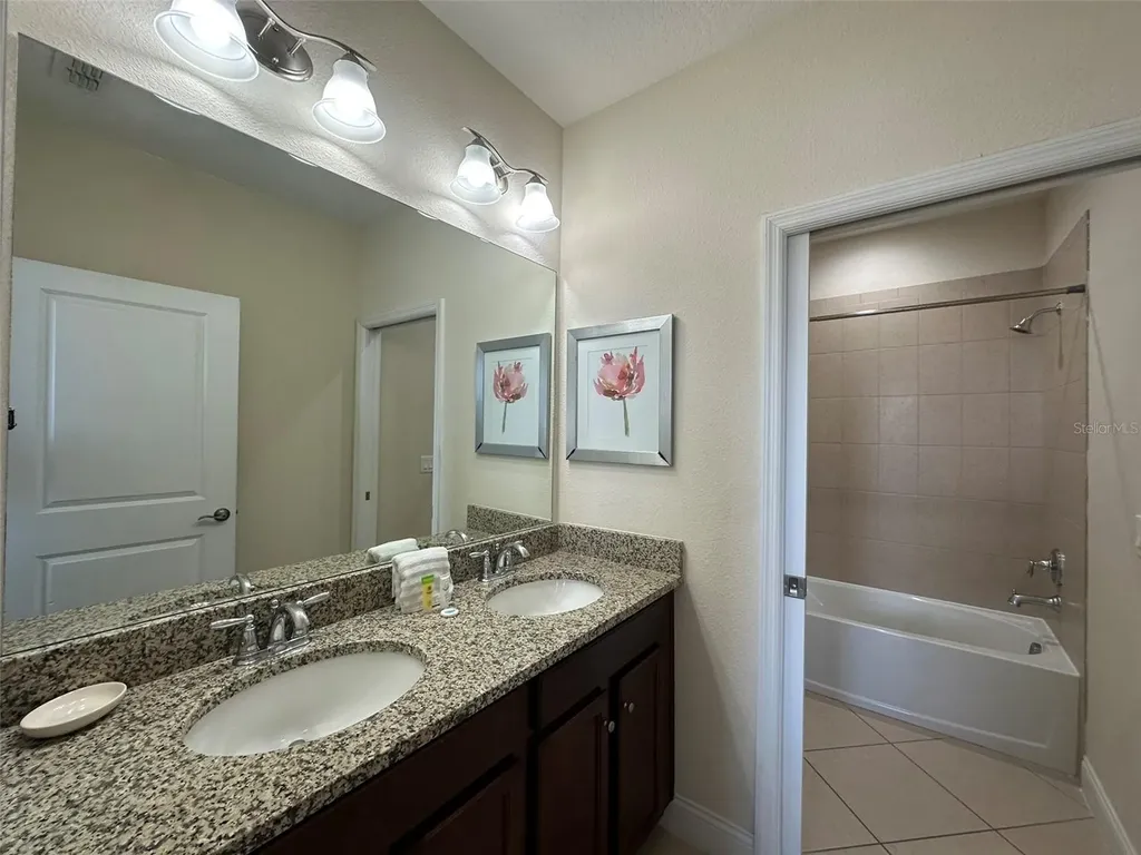 186 Captiva Drive Davenport FL 33896
