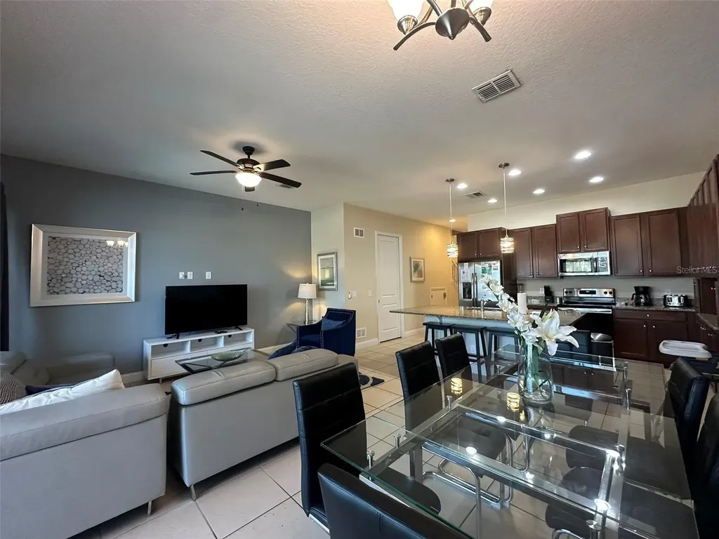 186 Captiva Drive Davenport FL 33896