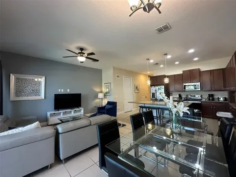186 Captiva Drive Davenport FL 33896