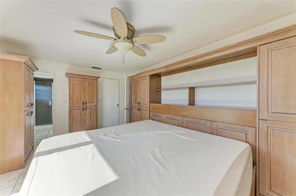 872 North Shore Drive Anna Maria FL 34216