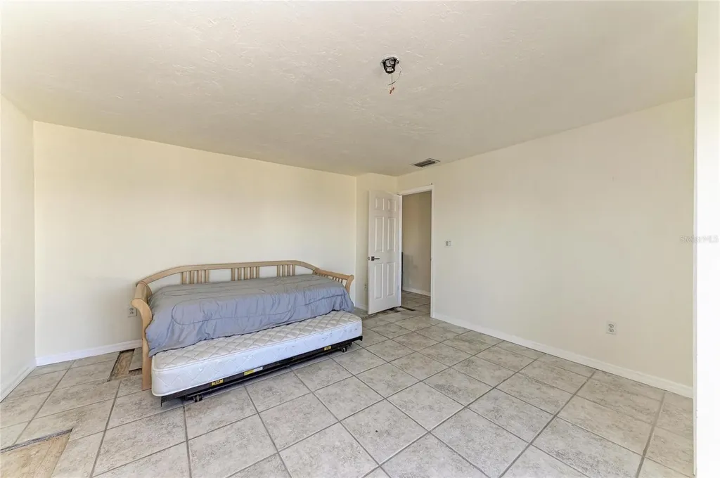 872 North Shore Drive Anna Maria FL 34216