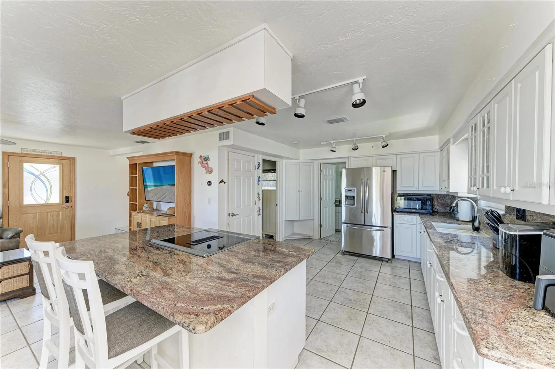 872 North Shore Drive Anna Maria FL 34216