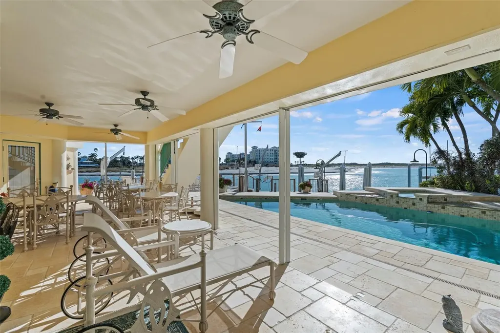 964 Monte Cristo Boulevard Tierra Verde FL 33715