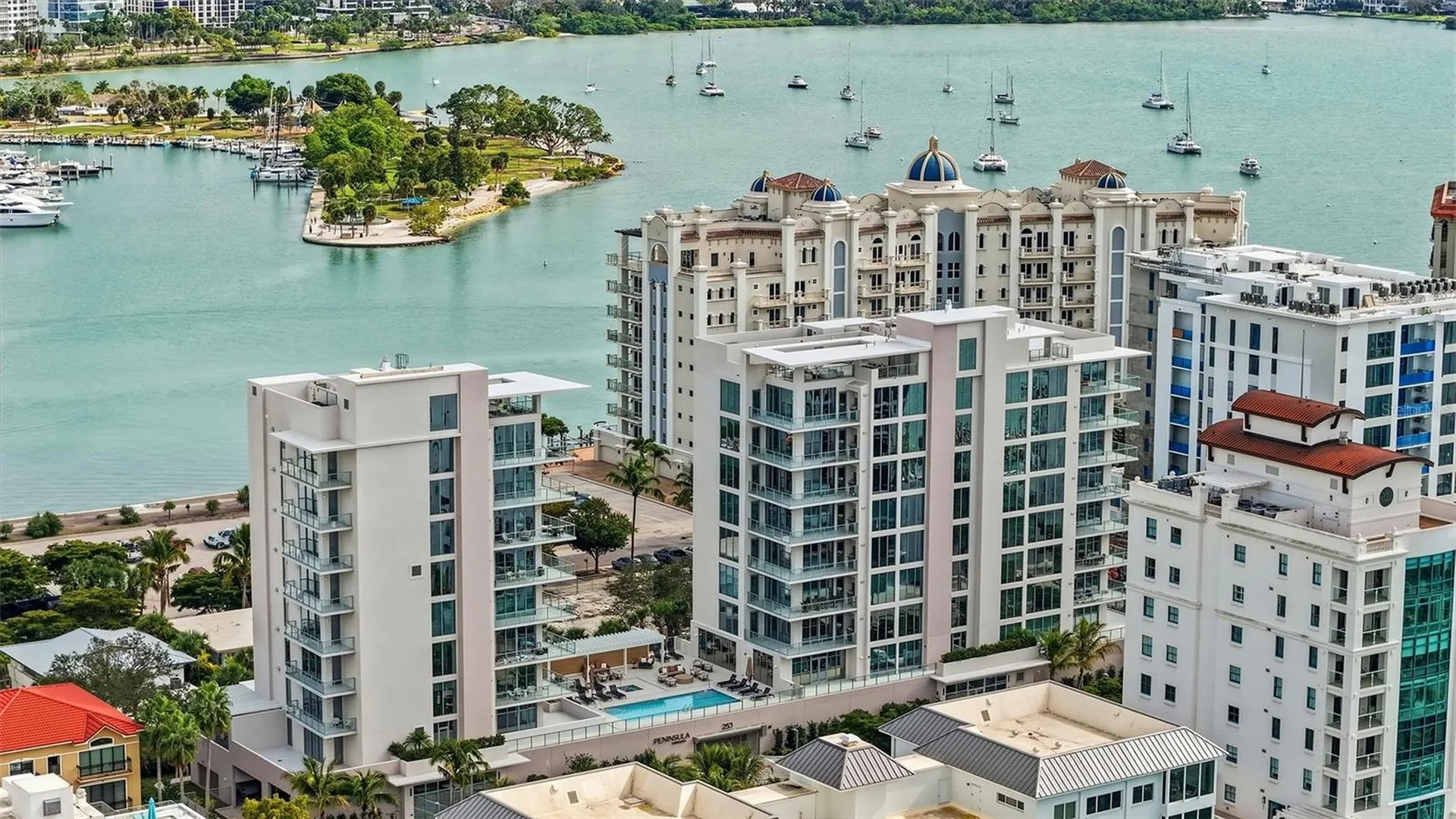 Sarasota FL, 223 Golden Gate Point, Unit 302