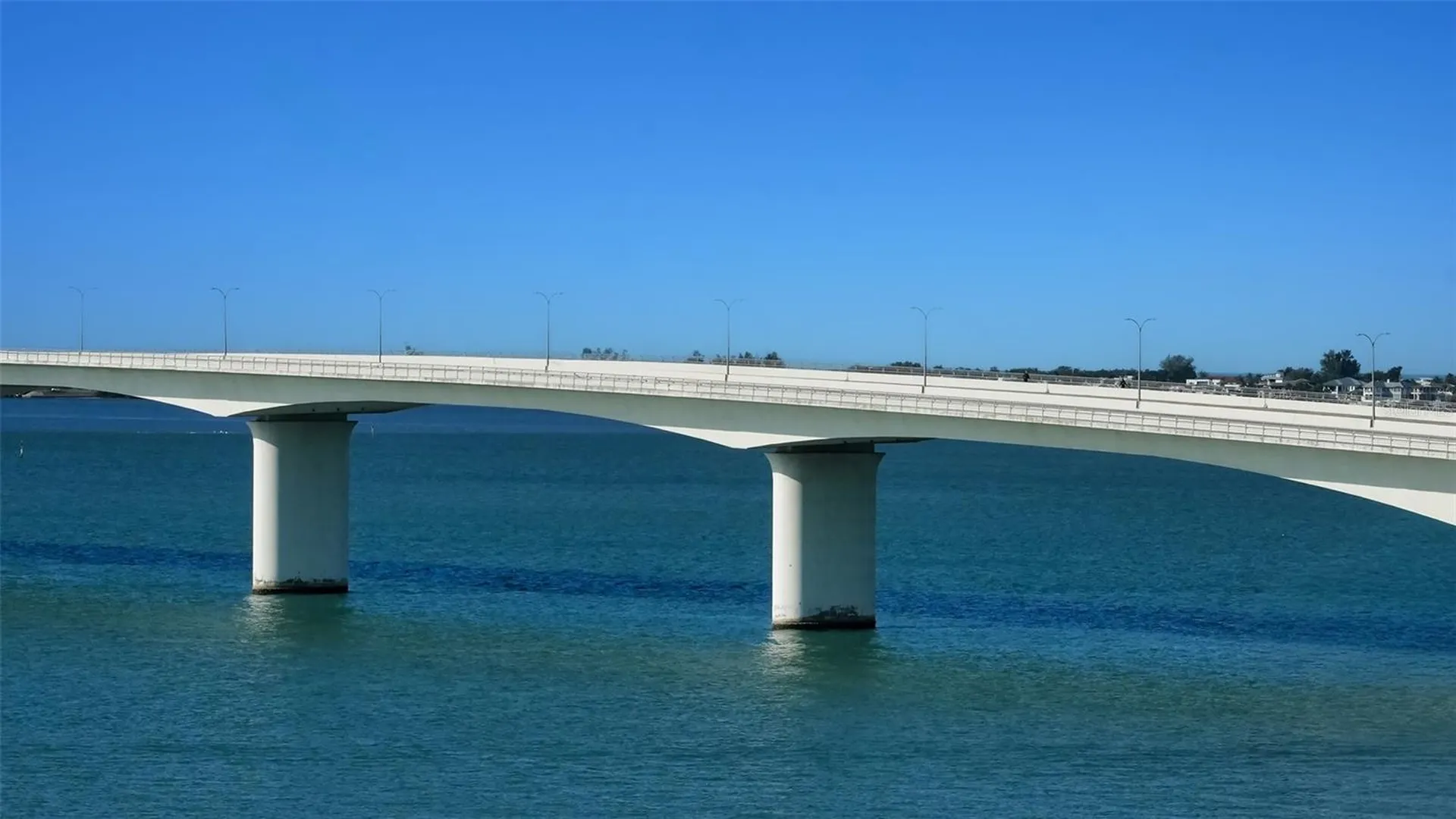 223 Golden Gate Point Sarasota FL 34236