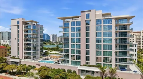 223 Golden Gate Point Sarasota FL 34236