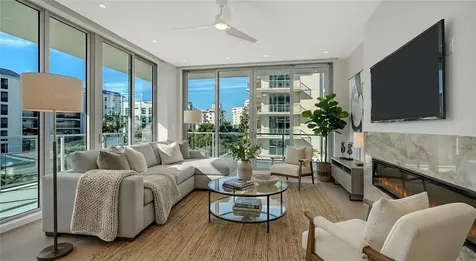 223 Golden Gate Point Sarasota FL 34236