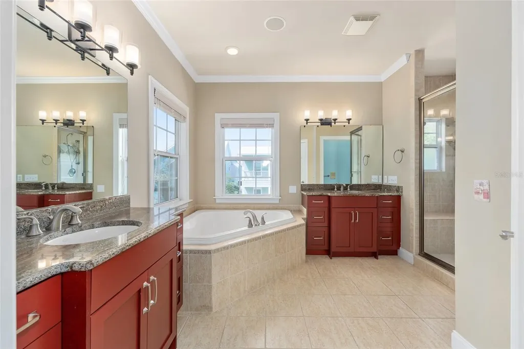 1061 NW 50th Terrace Gainesville FL 32605