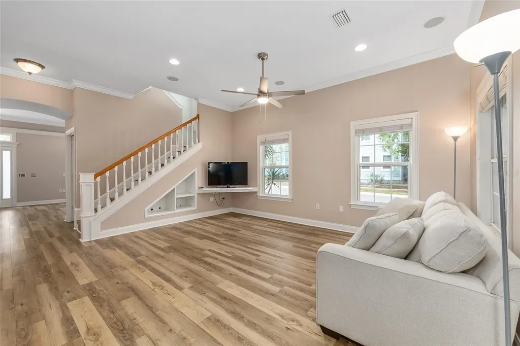 1061 NW 50th Terrace Gainesville FL 32605