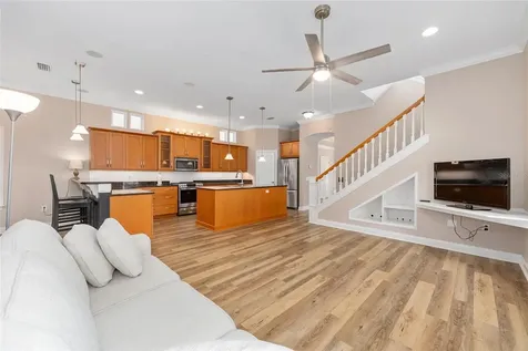 1061 NW 50th Terrace Gainesville FL 32605