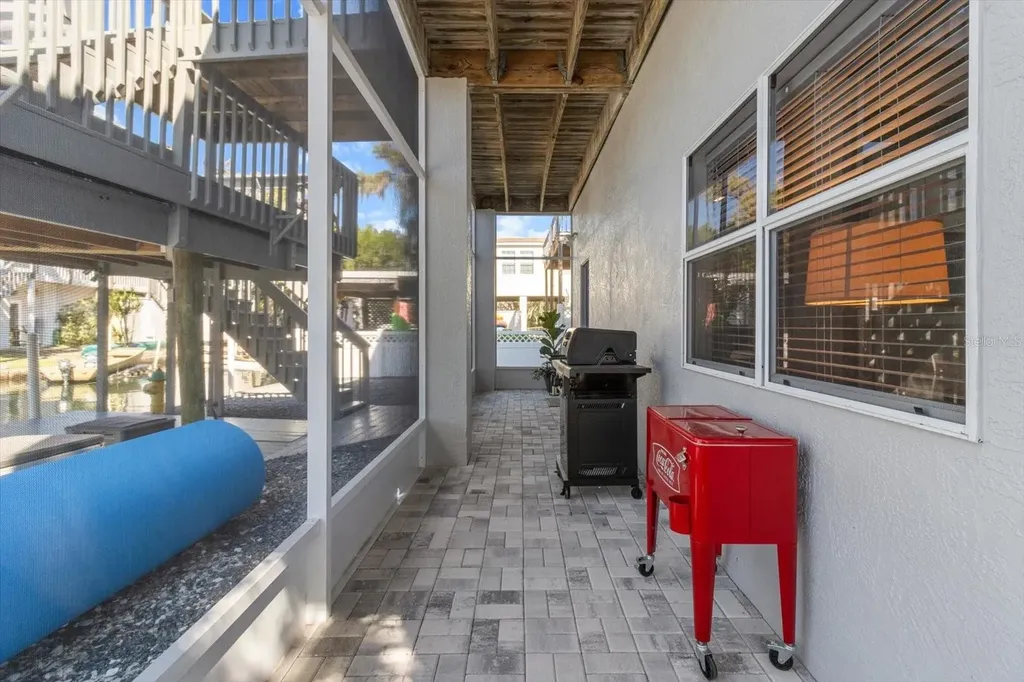 7305 Tropical Drive Weeki Wachee FL 34607