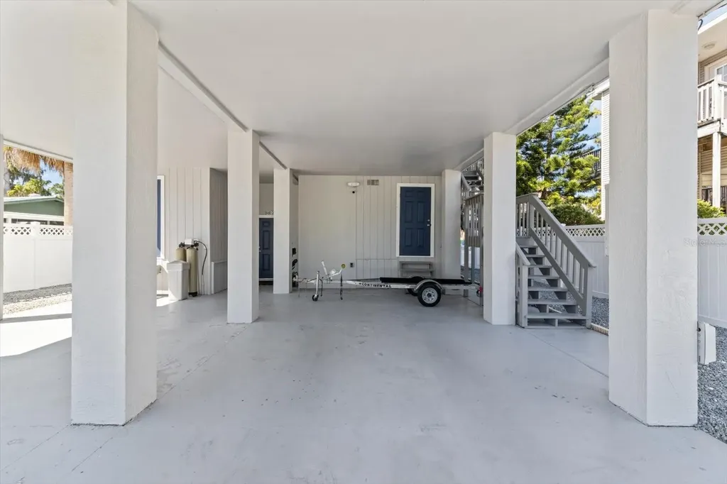 7305 Tropical Drive Weeki Wachee FL 34607