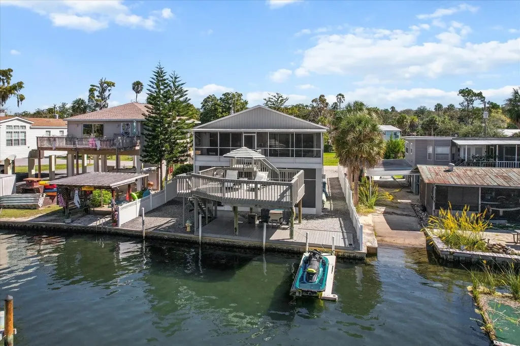 7305 Tropical Drive Weeki Wachee FL 34607