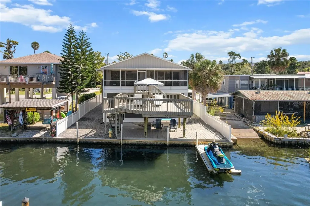 7305 Tropical Drive Weeki Wachee FL 34607