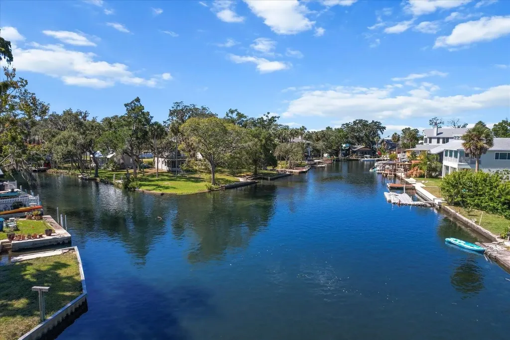 7305 Tropical Drive Weeki Wachee FL 34607