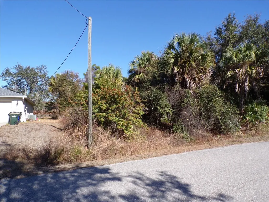 Bennett Lane North Port FL 34288