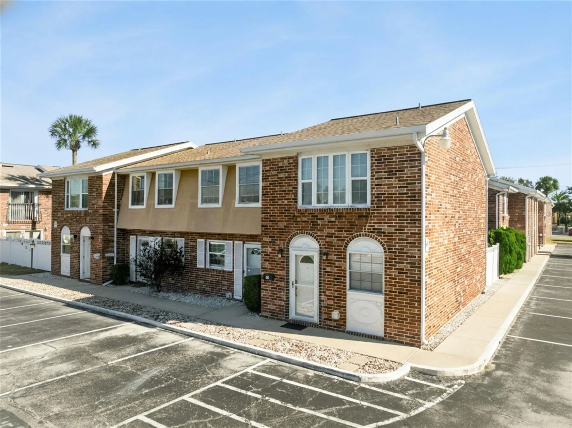 2200 S Palmetto Avenue South Daytona FL 32119