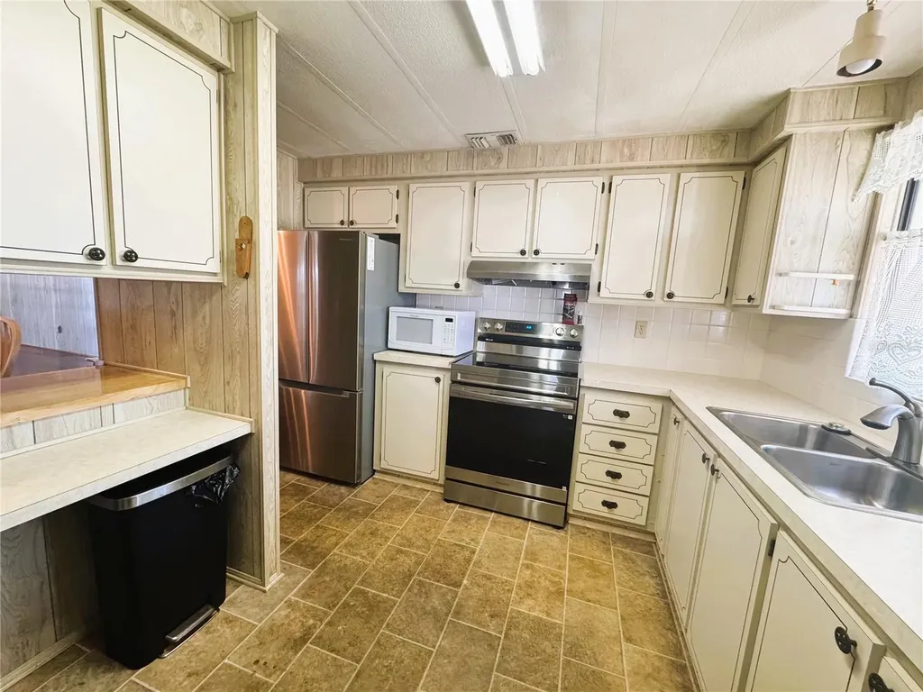 133 Hibiscus Way Leesburg FL 34748