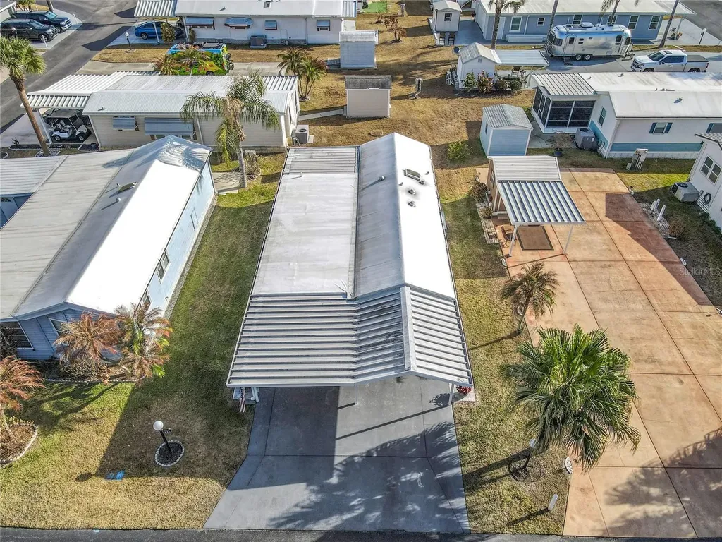 450 Pine Loop Frostproof FL 33843