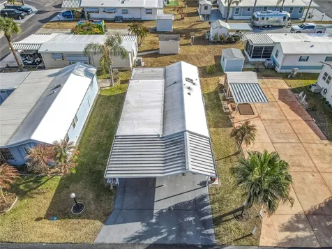 450 Pine Loop Frostproof FL 33843