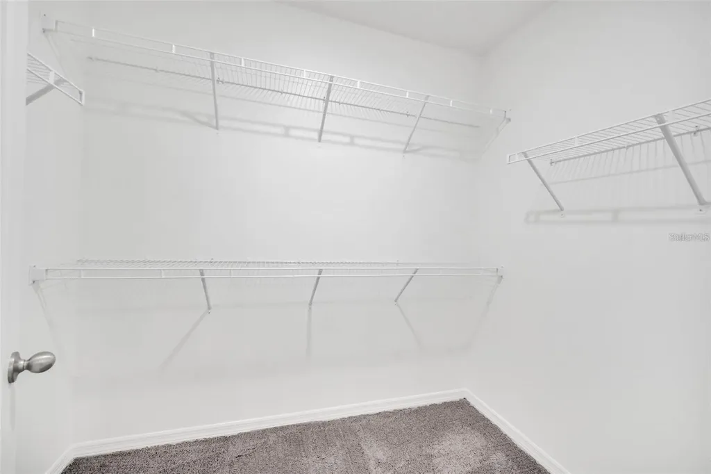 1154 Oak Bluff Drive Davenport FL 33837