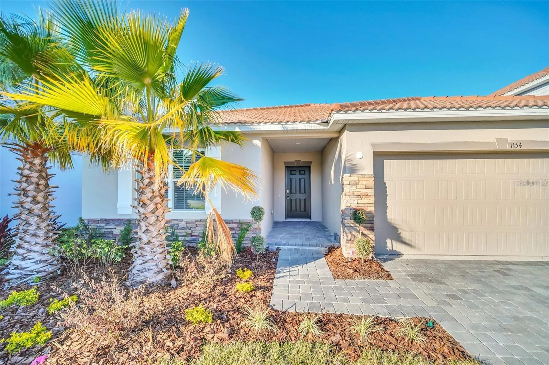 1154 Oak Bluff Drive Davenport FL 33837