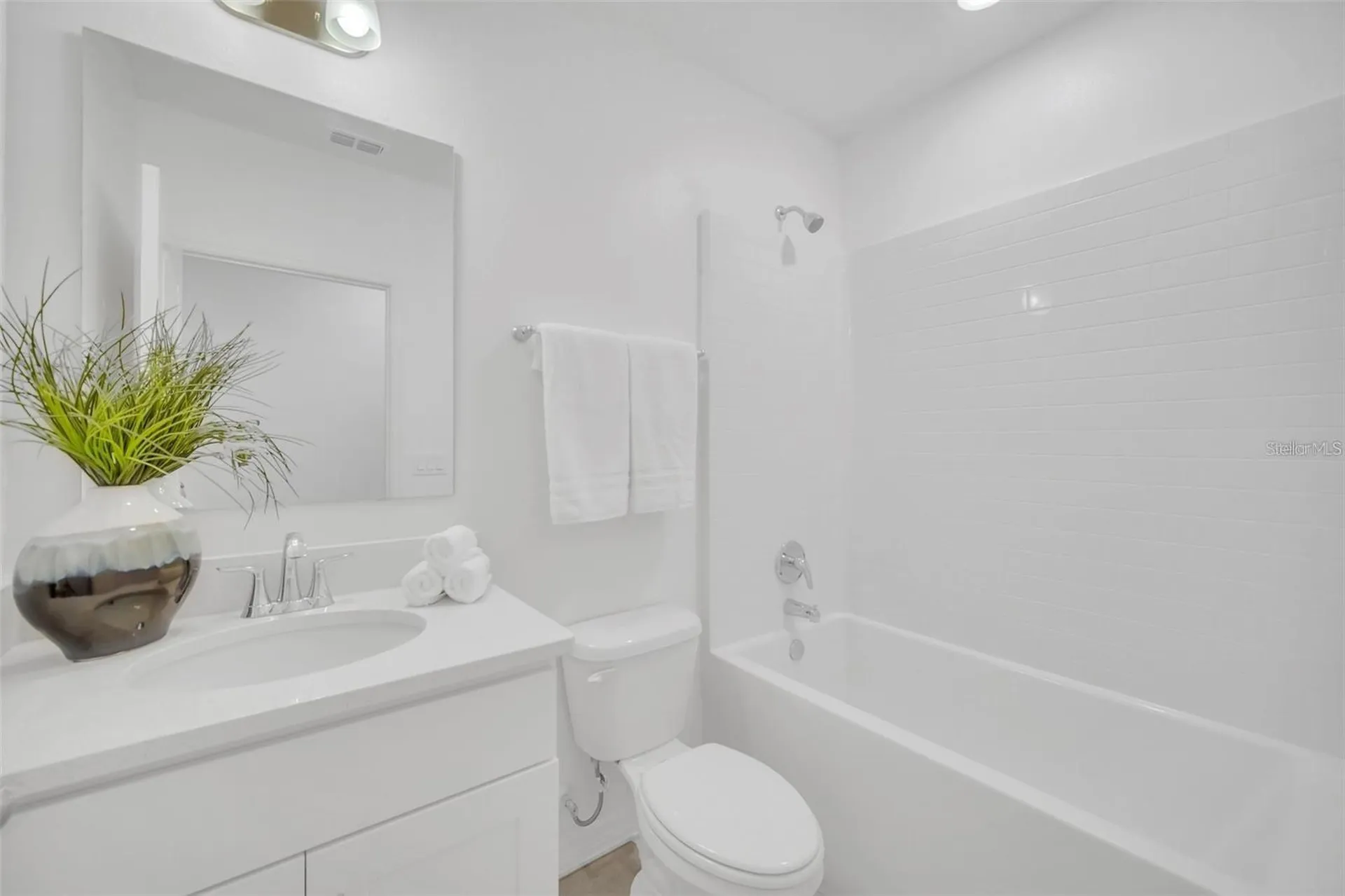 1154 Oak Bluff Drive Davenport FL 33837