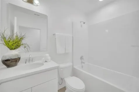 1154 Oak Bluff Drive Davenport FL 33837