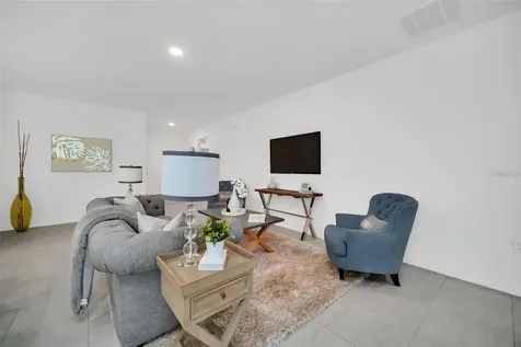 1154 Oak Bluff Drive Davenport FL 33837