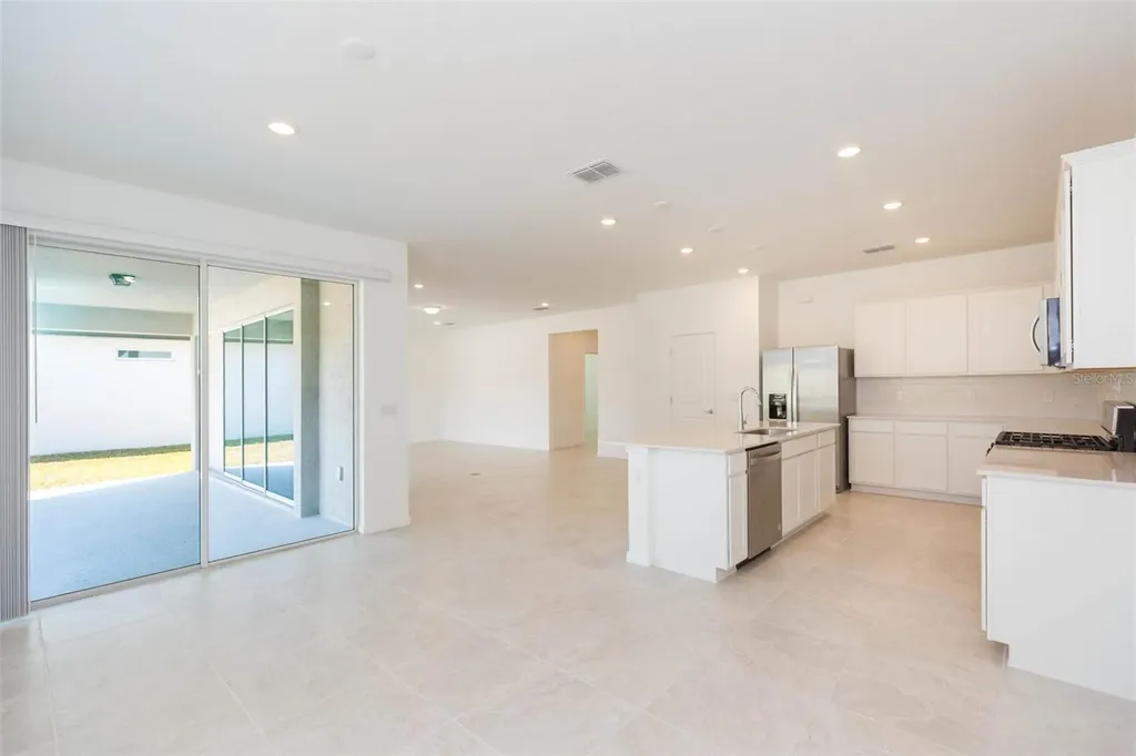 3044 Forest Meadow Avenue Valrico FL 33594