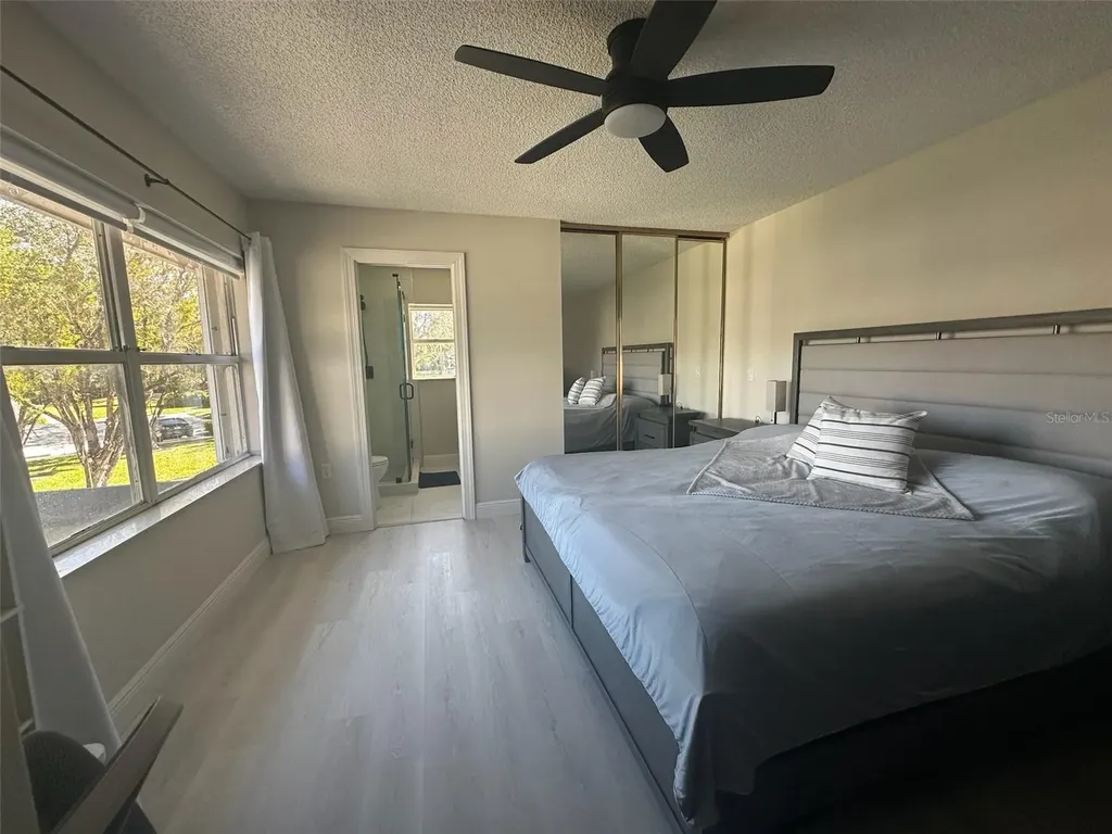 39 Essex Court Royal Palm Beach FL 33411