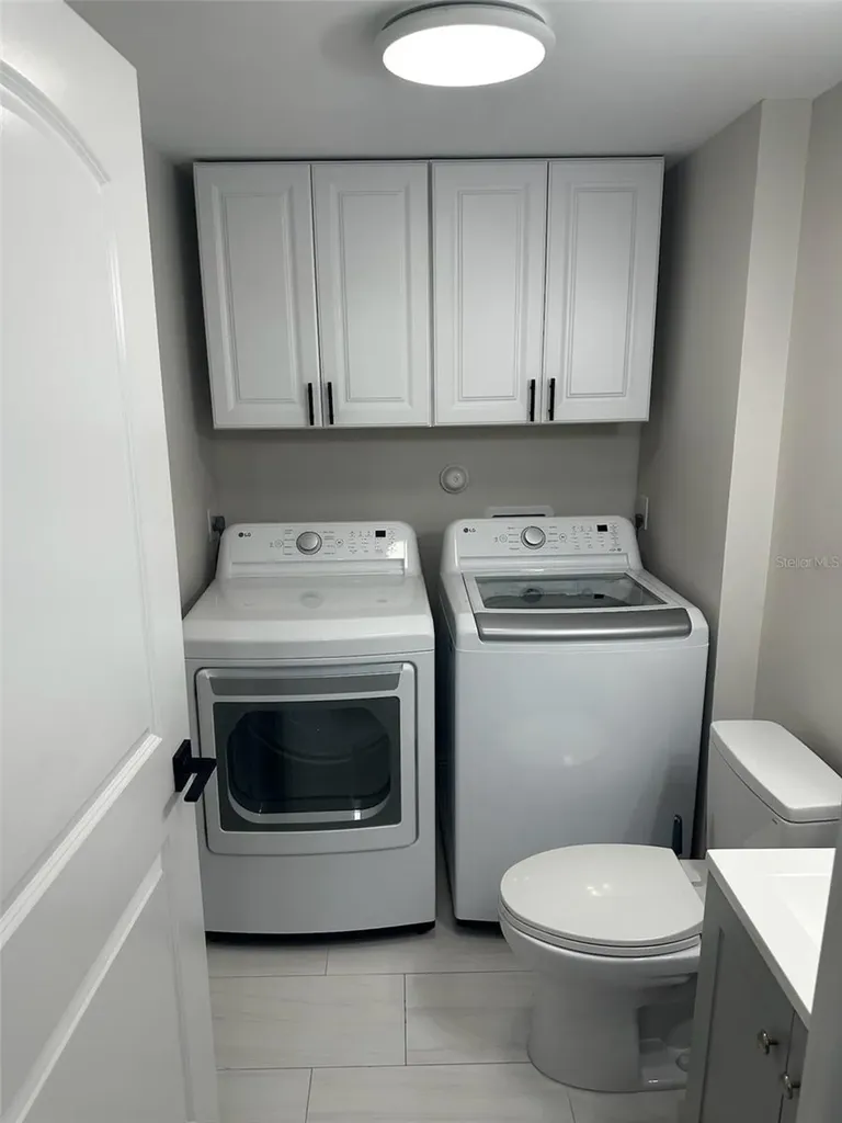 39 Essex Court Royal Palm Beach FL 33411