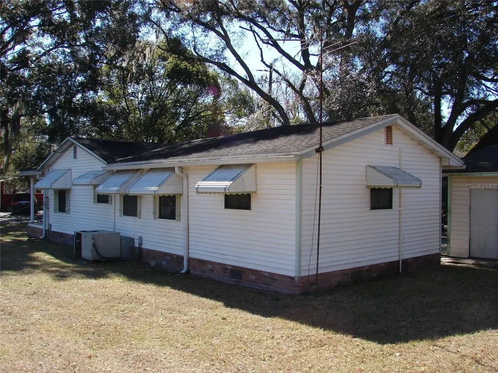 8551 Oglesby Avenue Jacksonville FL 32220
