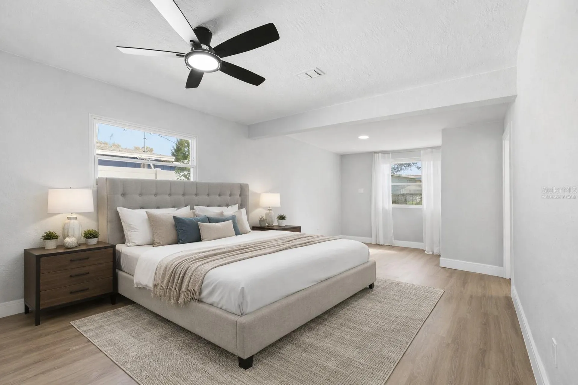 5550 5th Way S St Petersburg FL 33705