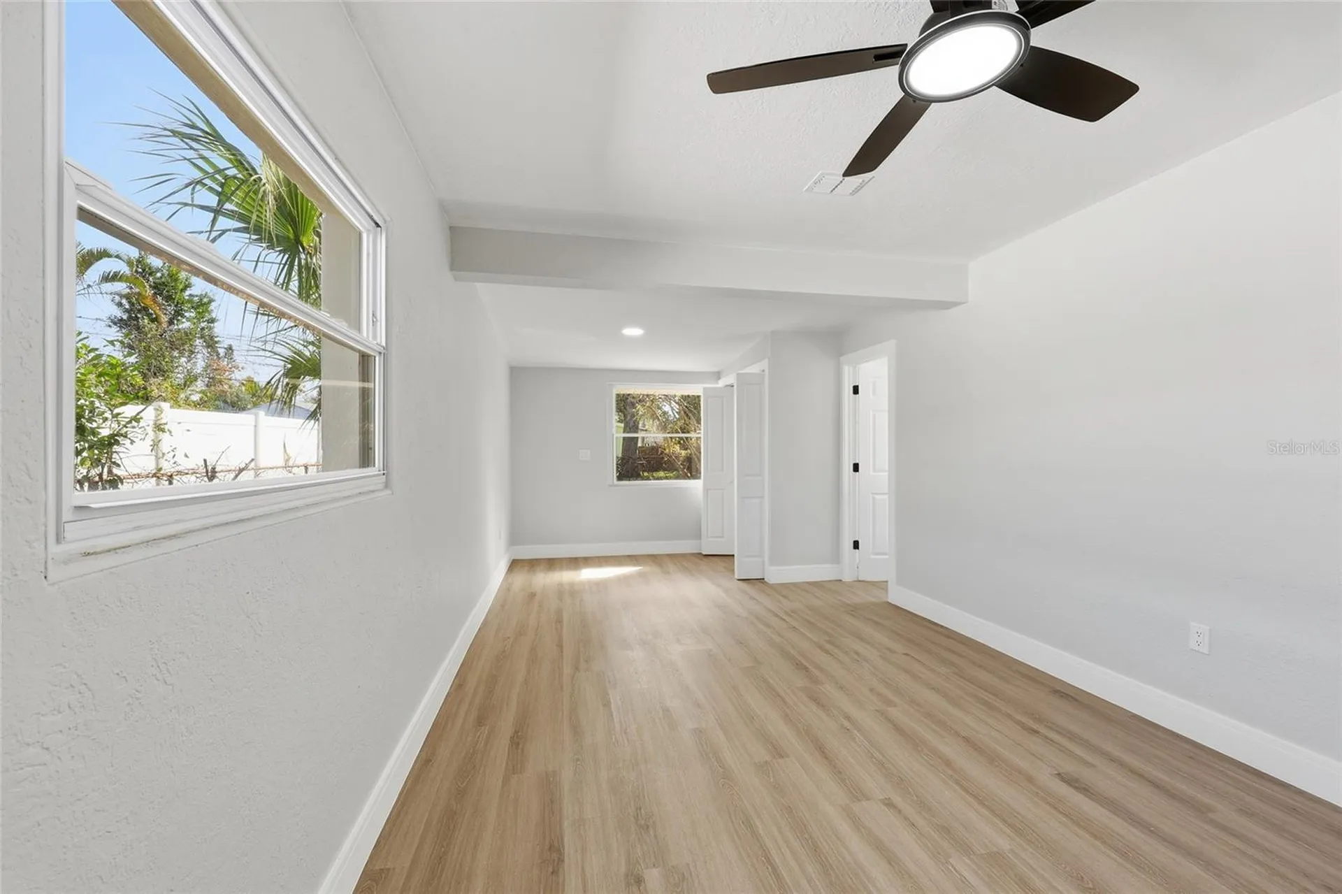 5550 5th Way S St Petersburg FL 33705