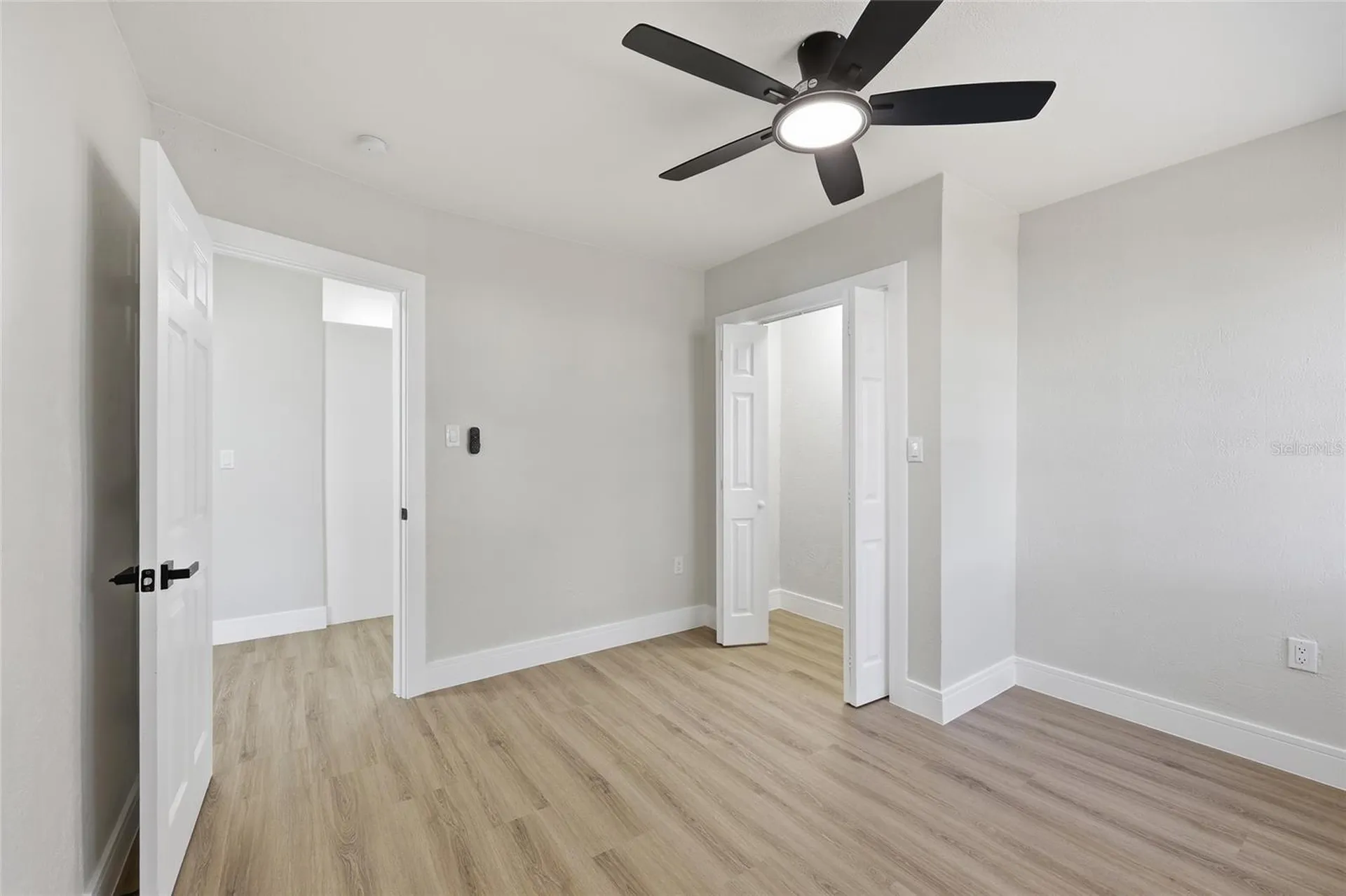 5550 5th Way S St Petersburg FL 33705