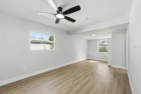5550 5th Way S St Petersburg FL 33705