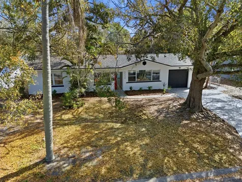 5550 5th Way S St Petersburg FL 33705