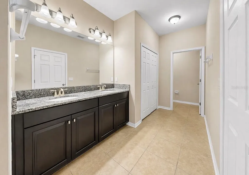11439 Carlton Fields Drive Riverview FL 33579
