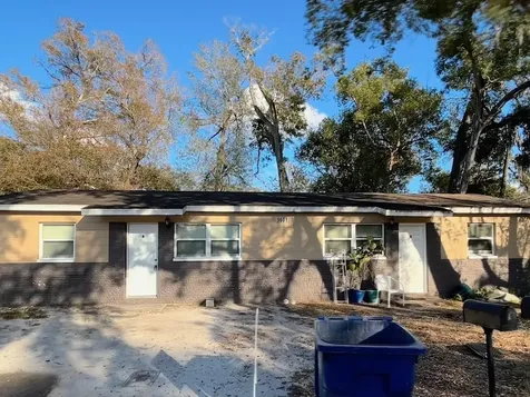 9601 N 10th Street Tampa FL 33612