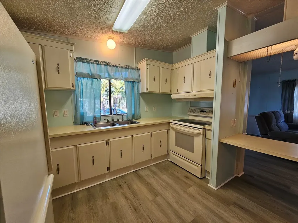 3309 Evelyn Drive Ellenton FL 34222