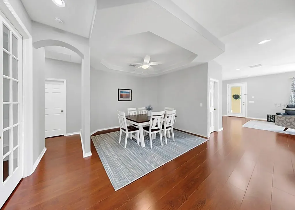 203 Oceania Court Apollo Beach FL 33572