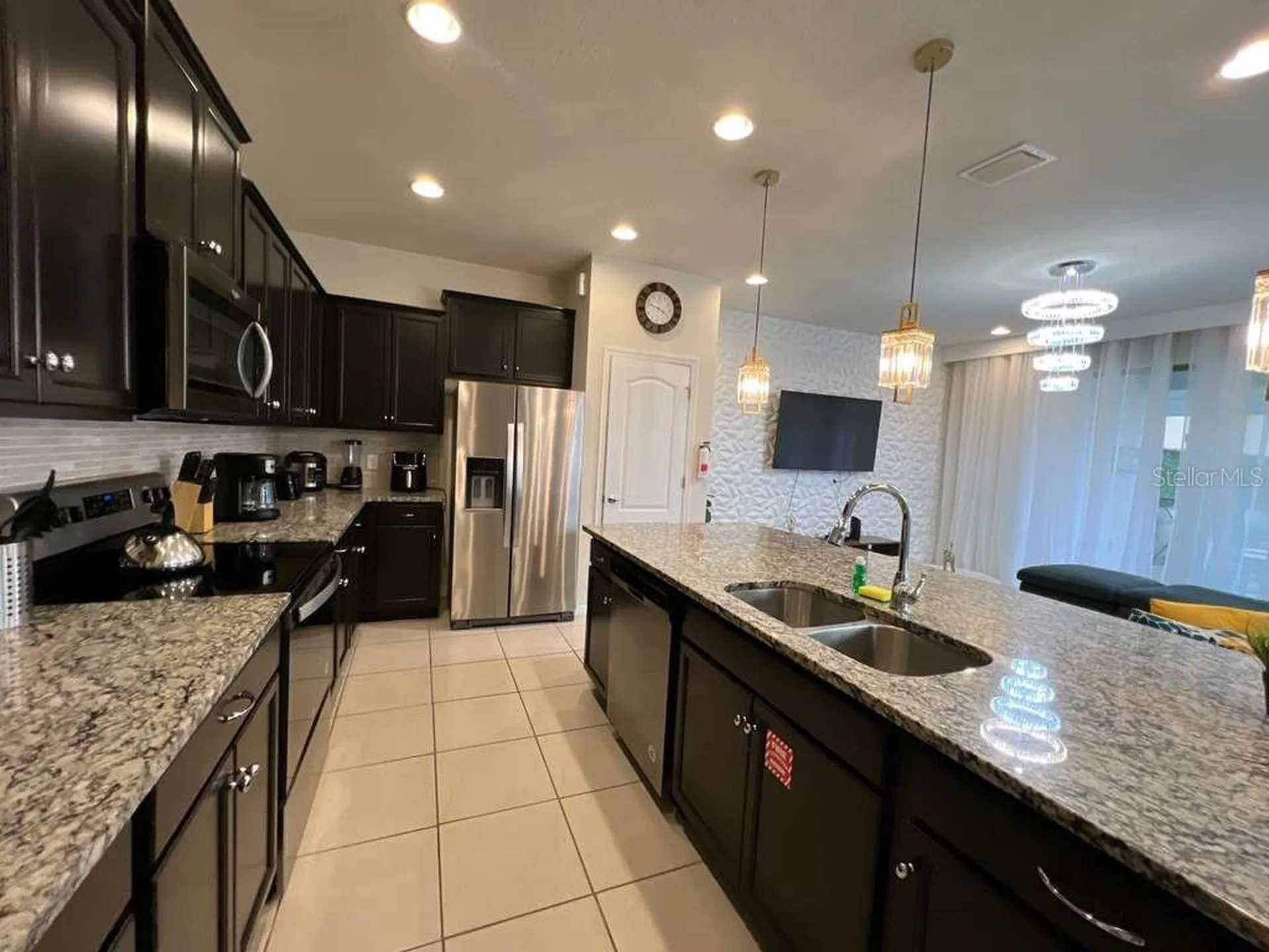 2458 Dubai Street Kissimmee FL 34747