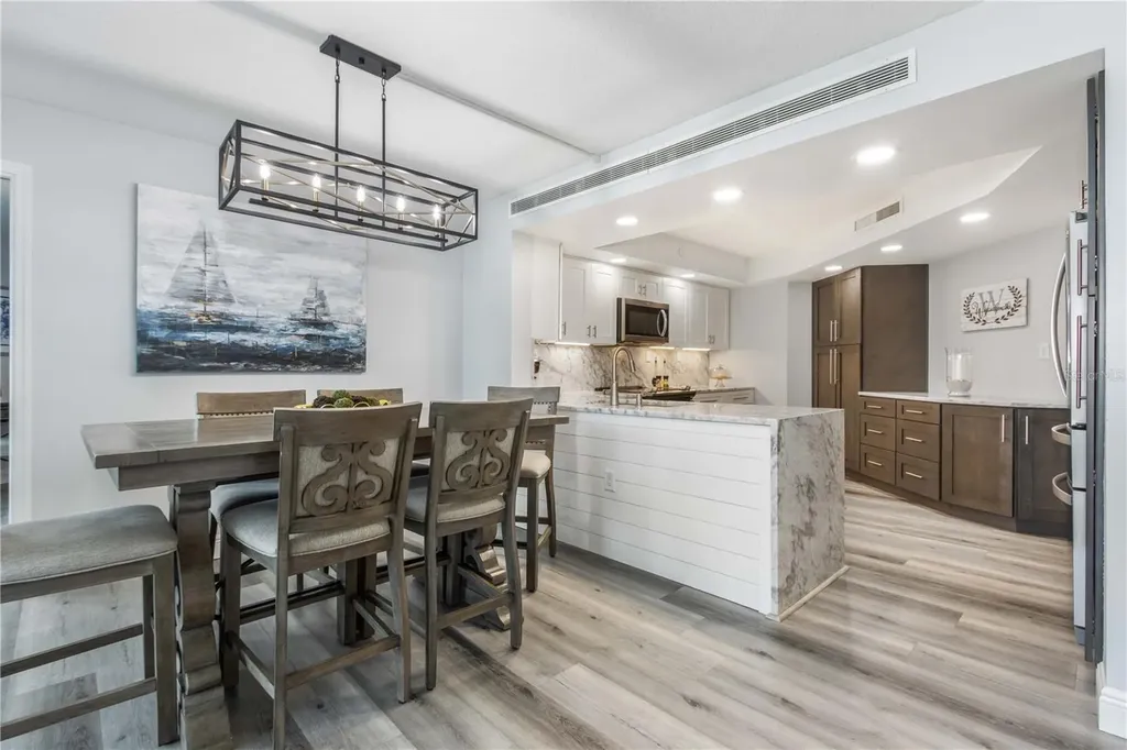 690 Island Way Clearwater Beach FL 33767