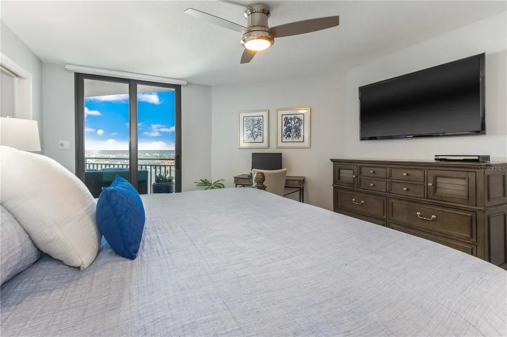 690 Island Way Clearwater Beach FL 33767