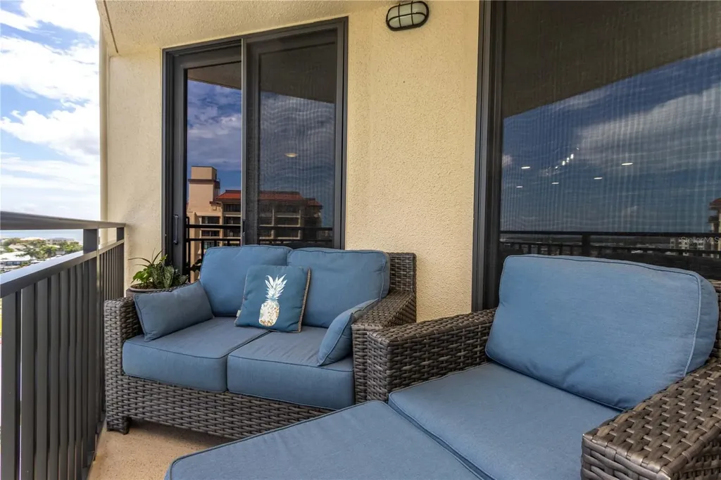690 Island Way Clearwater Beach FL 33767