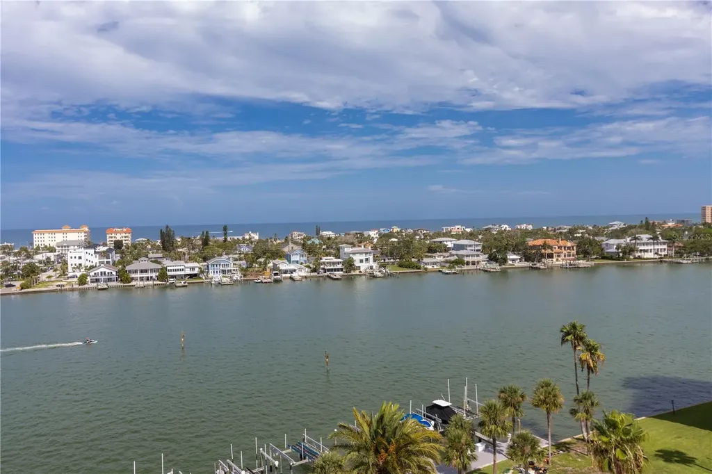 690 Island Way Clearwater Beach FL 33767