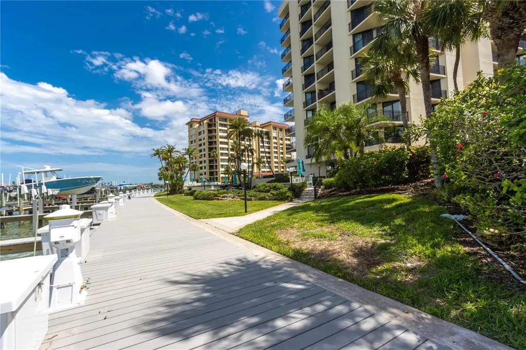 690 Island Way Clearwater Beach FL 33767